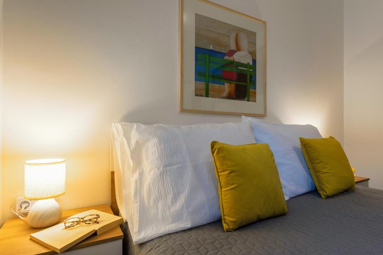 Apartman Olive Supetar Eksteriør billede